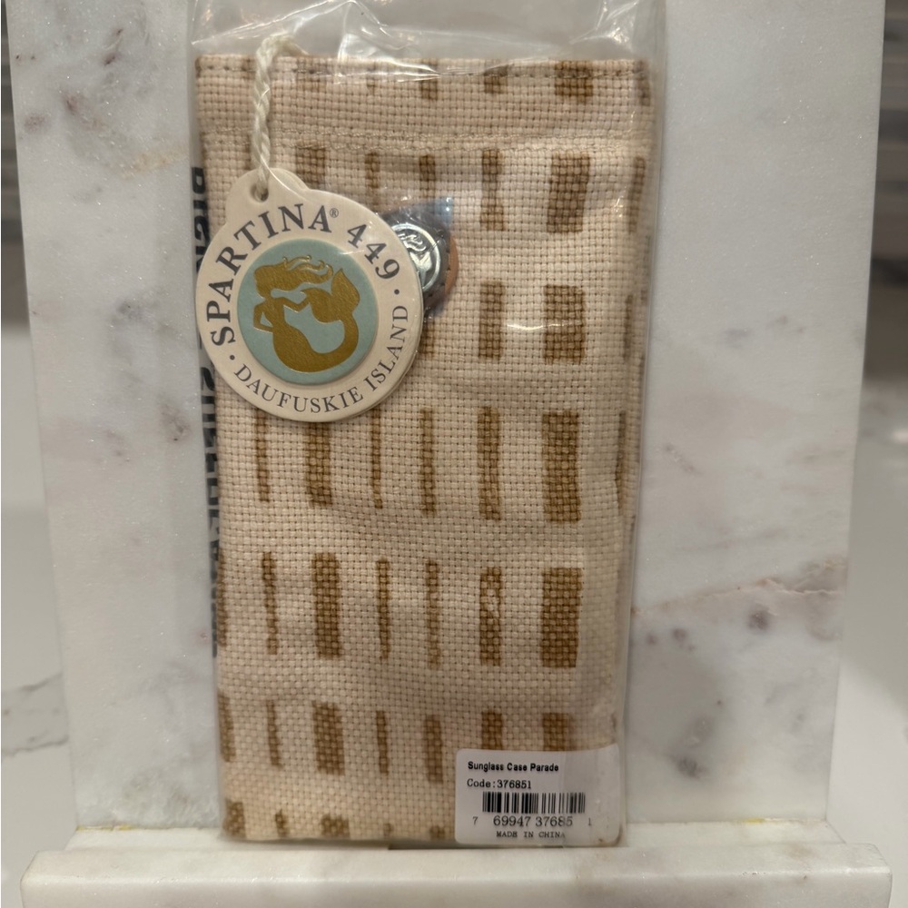 NEW Spartina 449 Soft Sunglass Case Parade - New with tag